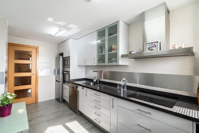 2 quarto Apartamento para venda em Solymar, Benalmádena com garagem - 420 000 € (Ref: 9593315)