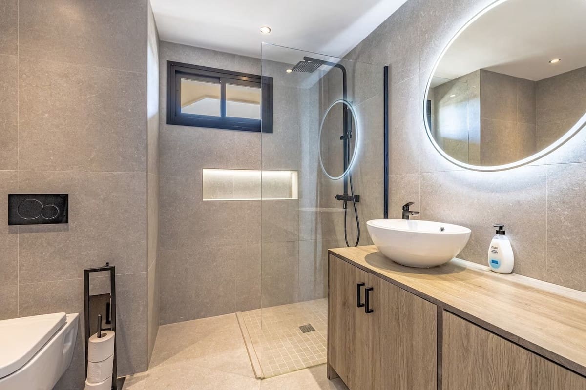 1 makuuhuone Huoneisto myytävänä paikassa Estepona - 309 000 € (Ref: 9593317)