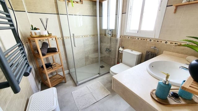 1 bedroom Apartment for sale in Castillo Sohail, Fuengirola - € 289,000 (Ref: 9593319)