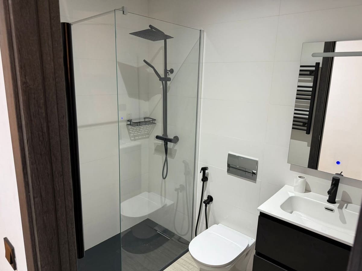 2 soveværelse Lejlighed til salg i Estepona - € 259.000 (Ref: 9598465)