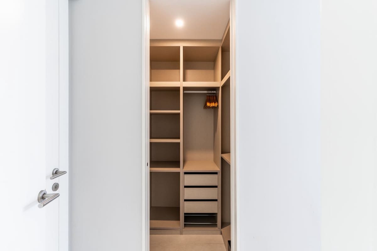 2 makuuhuone Huoneisto myytävänä paikassa Estepona mukana 
autotalli - 995 000 € (Ref: 9598466)