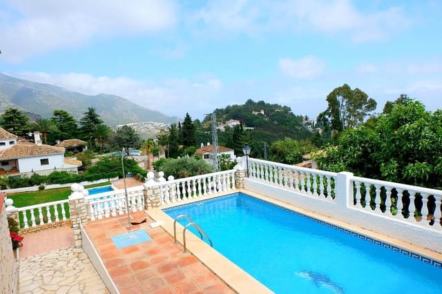 5 soveværelse Villa til salg i Mijas pueblo, Mijas - € 1.200.000 (Ref: 9600047)