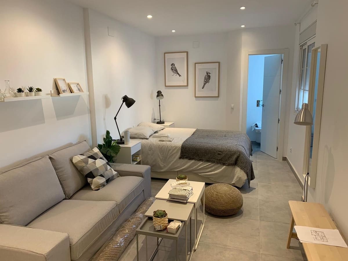 Estudio de 4 habitaciones en San Pedro de Alcantara en venta con garaje - 533.000 € (Ref: 9600049)