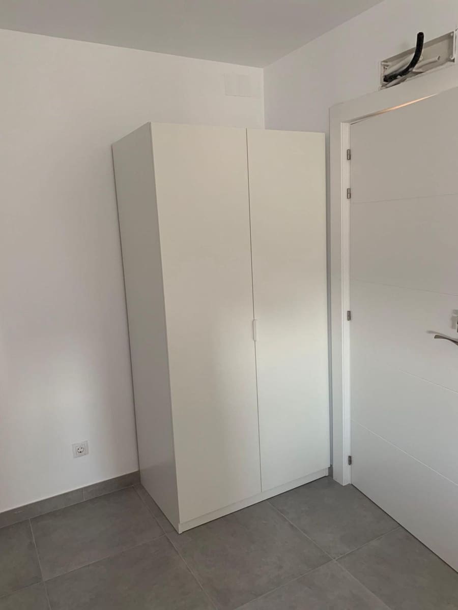 Estudio de 4 habitaciones en San Pedro de Alcantara en venta con garaje - 533.000 € (Ref: 9600049)