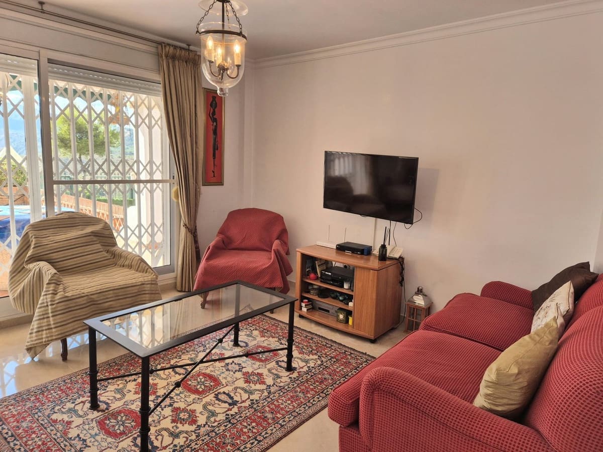 3 quarto Quinta/Casa Rural para venda em Alhaurin Golf com garagem - 455 000 € (Ref: 9600050)