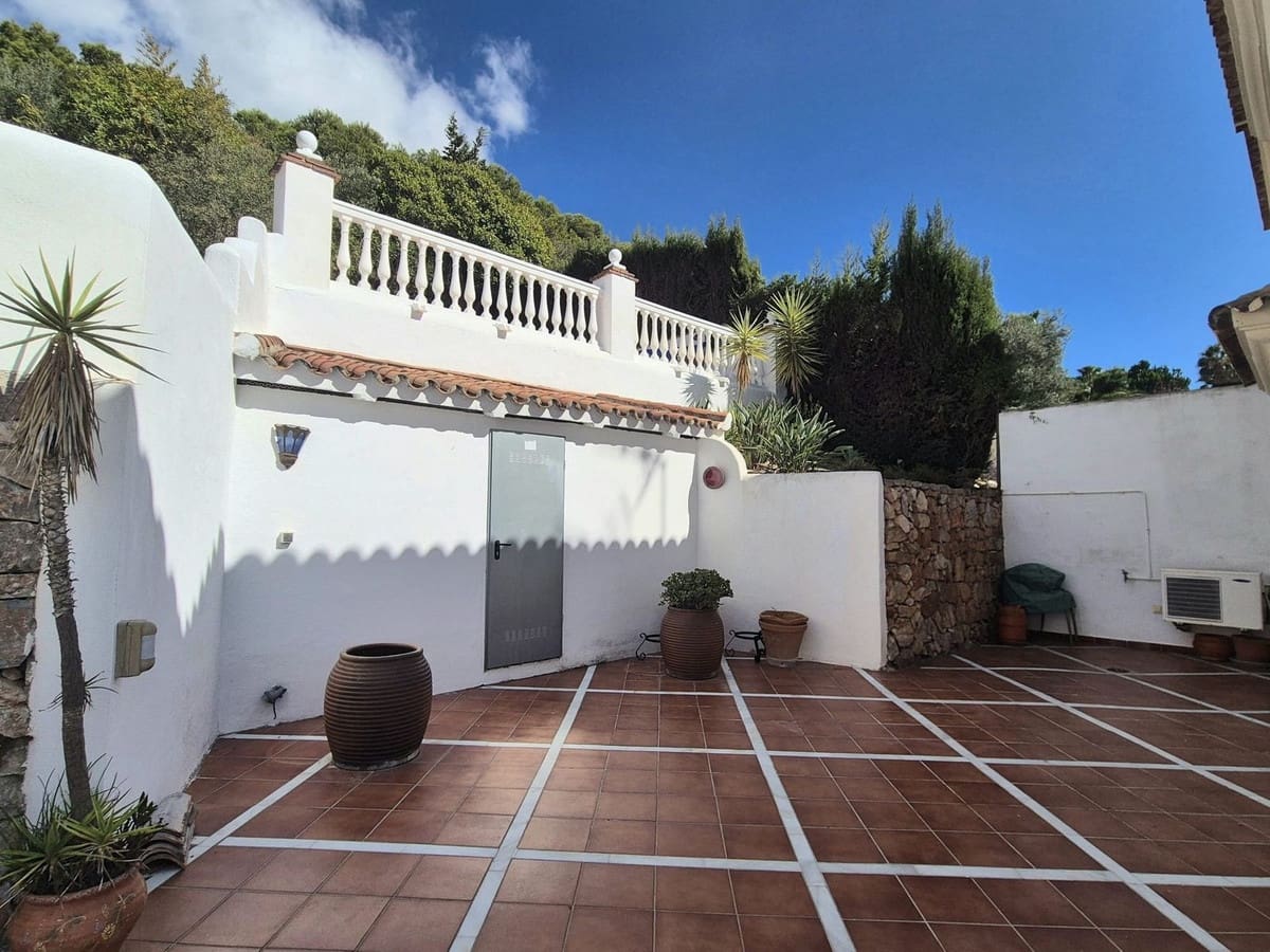 3 quarto Quinta/Casa Rural para venda em Alhaurin Golf com garagem - 455 000 € (Ref: 9600050)