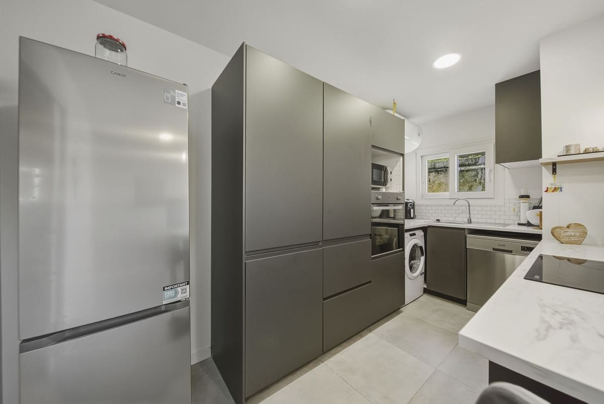 2 slaapkamer Appartement te koop in Benalmadena met garage - € 295.000 (Ref: 9606711)