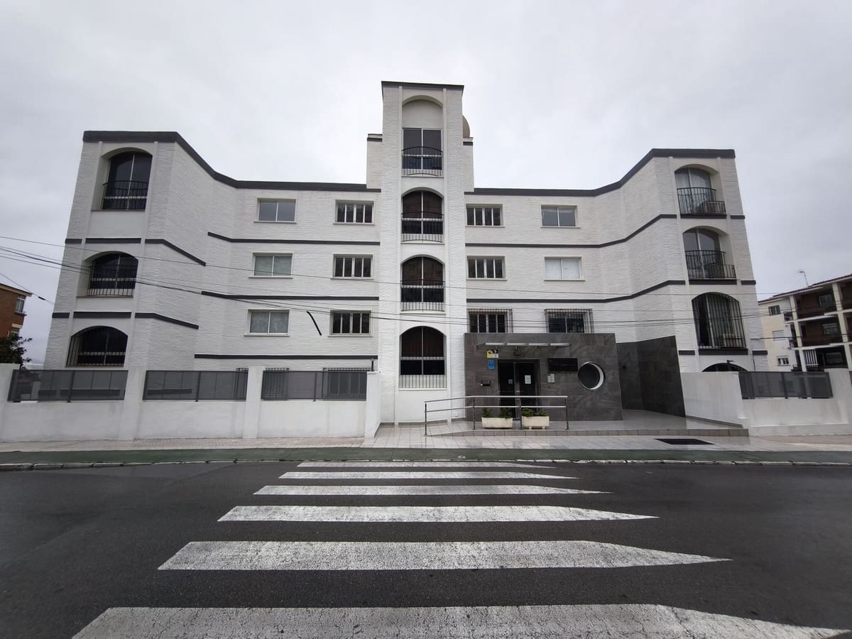 1 bedroom Apartment for sale in Torremolinos - € 275,000 (Ref: 9606713)