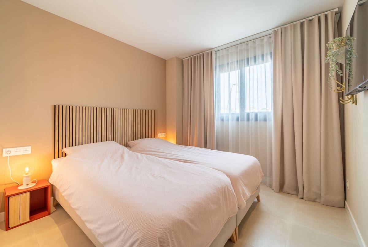 2 sovrum Lägenhet till salu i Fuengirola med garage - 479 000 € (Ref: 9606714)