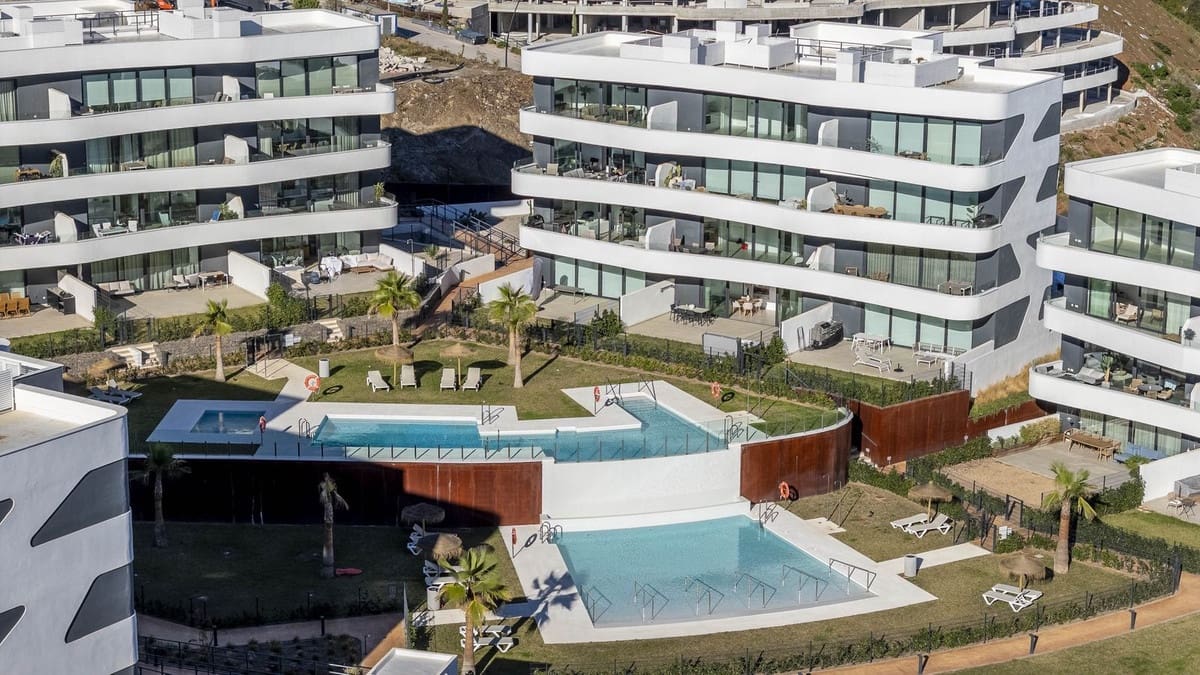 2 sovrum Lägenhet till salu i Fuengirola med garage - 479 000 € (Ref: 9606714)