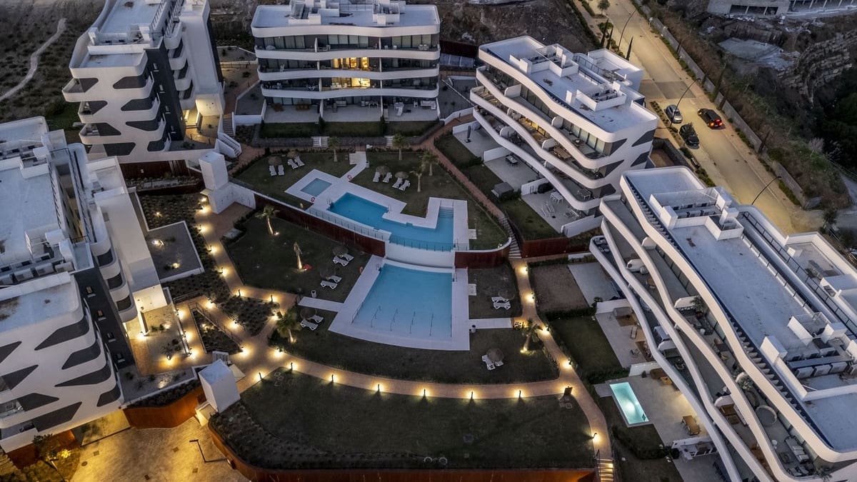 2 sovrum Lägenhet till salu i Fuengirola med garage - 479 000 € (Ref: 9606714)