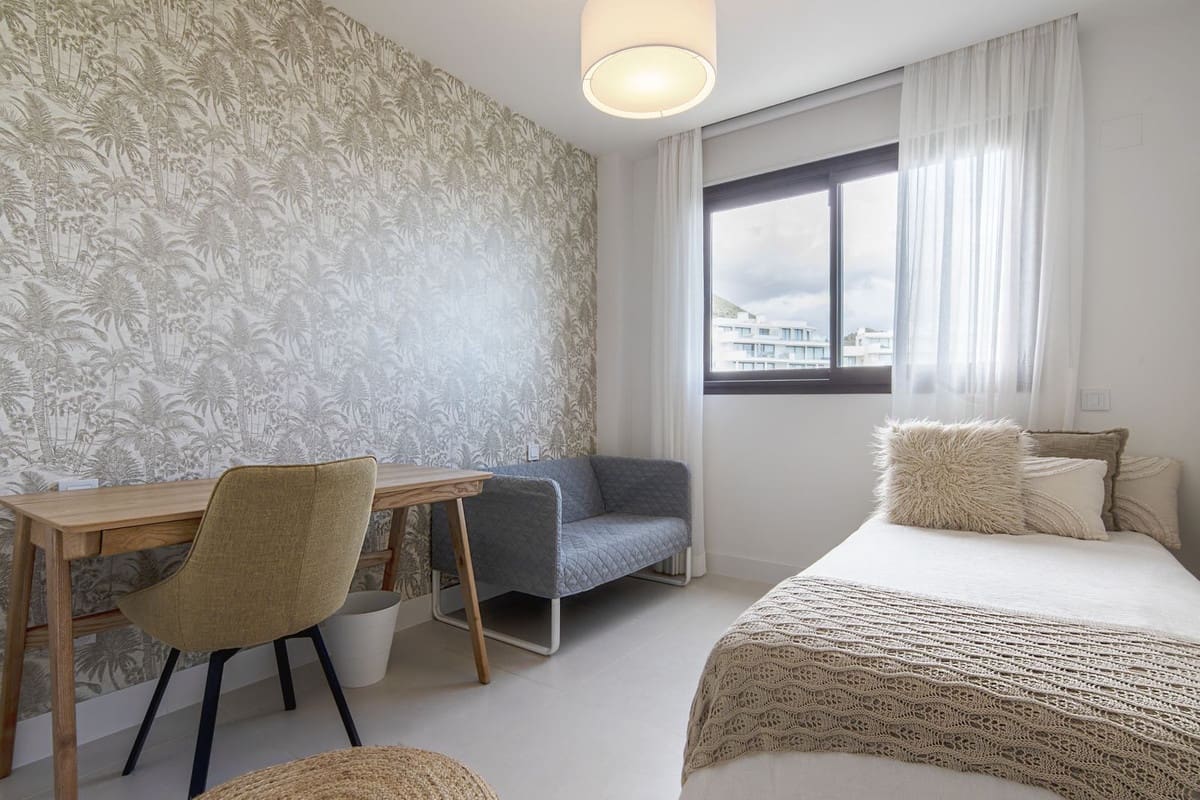 4 soveværelse Lejlighed til salg i Fuengirola med garage - € 780.000 (Ref: 9606715)