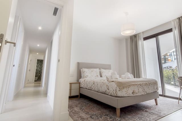 4 soveværelse Lejlighed til salg i El Higuerón, Fuengirola med garage - € 780.000 (Ref: 9606715)