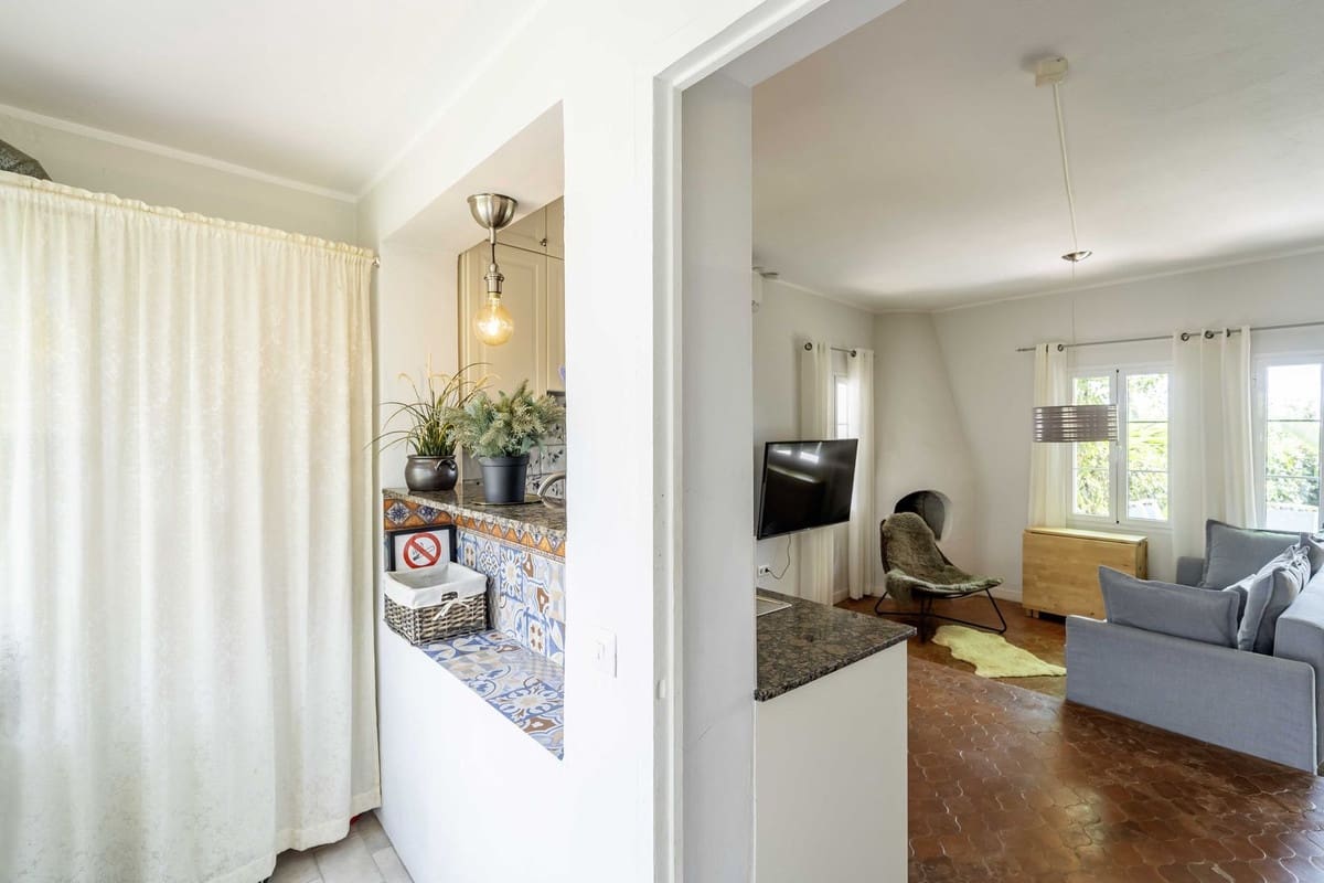 6 bedroom Villa for sale in Fuengirola - € 1,195,000 (Ref: 9606719)