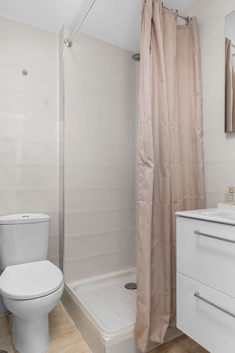 2 Zimmer Apartment zu verkaufen in Fuengirola mit Garage - 260.000 € (Ref: 9606721)