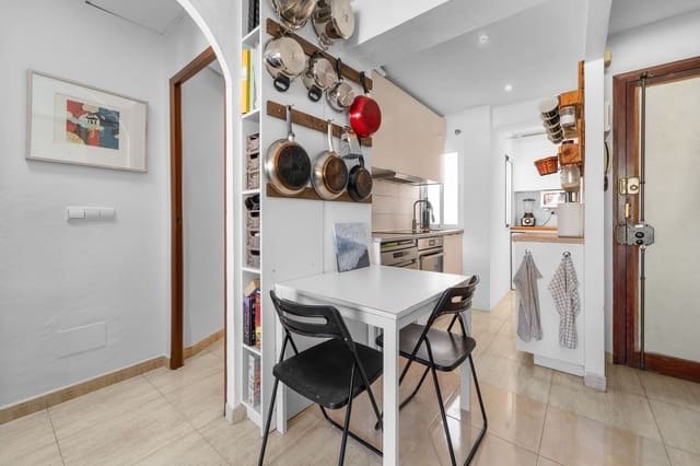 2 Zimmer Apartment zu verkaufen in Castillo Sohail, Fuengirola mit Garage - 260.000 € (Ref: 9606721)