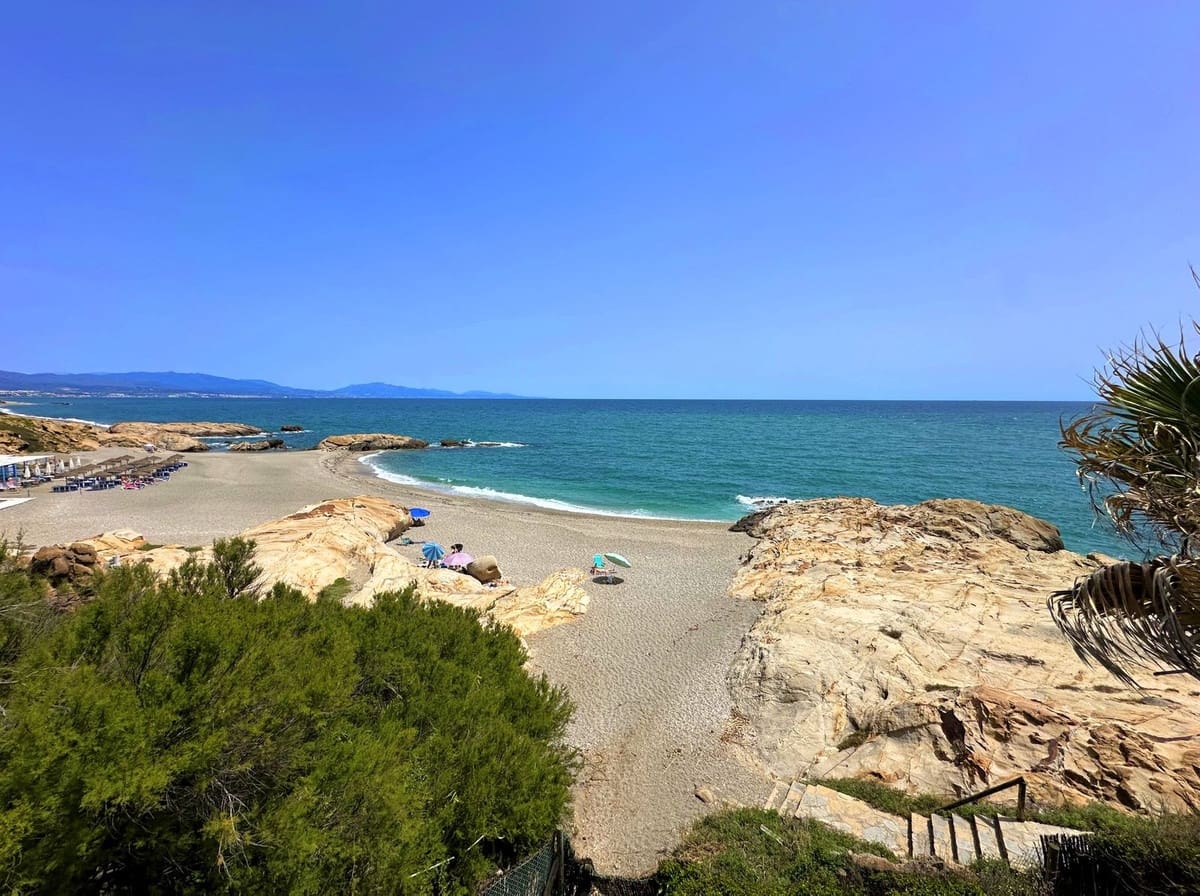 3 bedroom Villa for sale in Manilva - € 2,750,000 (Ref: 9610631)