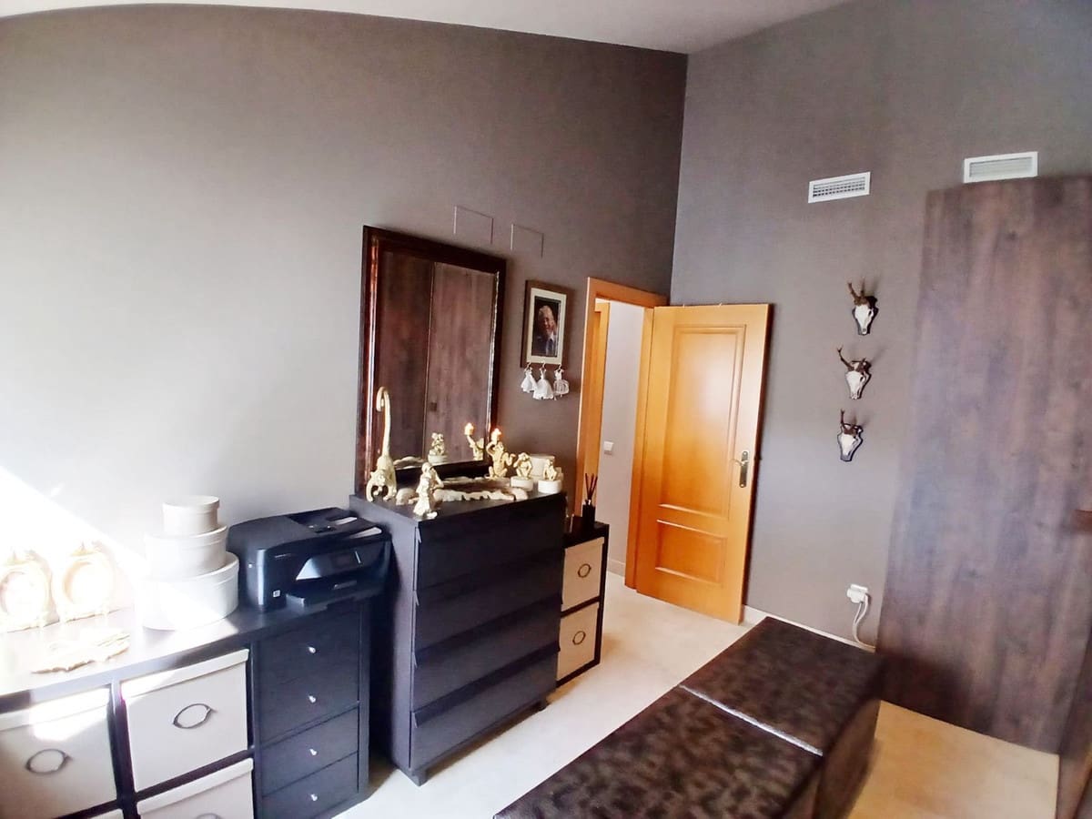 3 sypialnia Penthouse na sprzedaż w Torrequebrada z garażem - 499 000 € (Ref: 9610636)