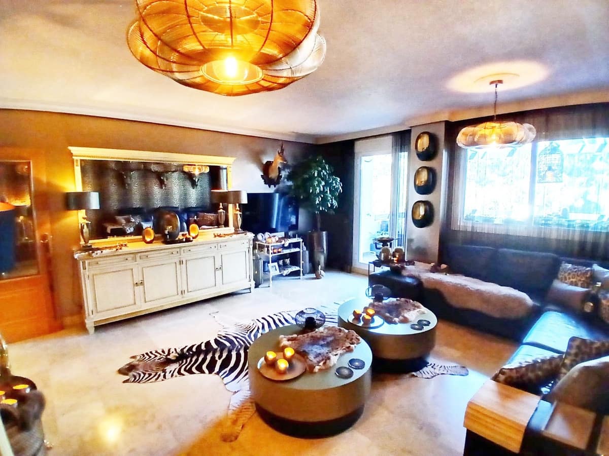 3 sypialnia Penthouse na sprzedaż w Torrequebrada z garażem - 499 000 € (Ref: 9610636)