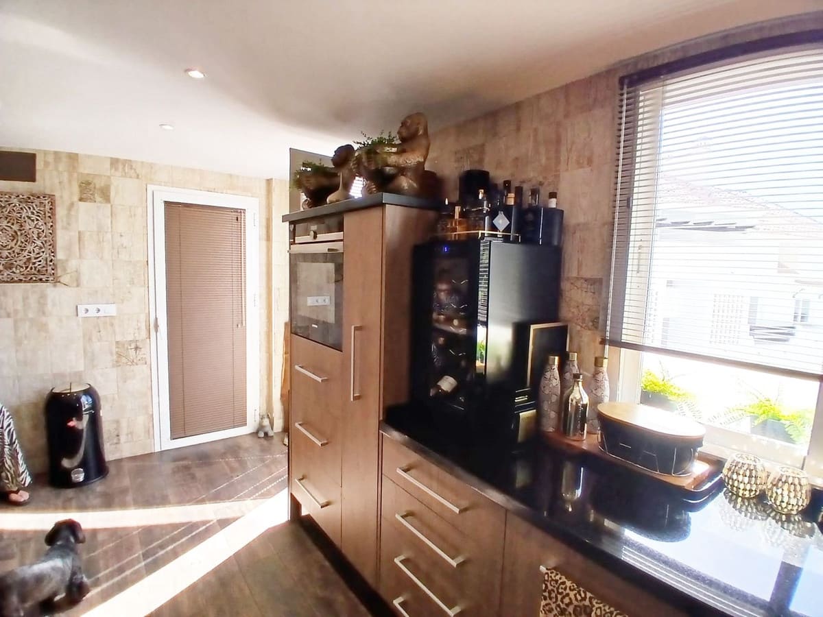 3 sypialnia Penthouse na sprzedaż w Torrequebrada z garażem - 499 000 € (Ref: 9610636)