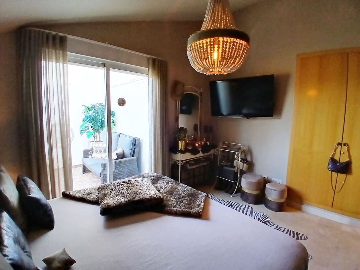 3 sypialnia Penthouse na sprzedaż w Torrequebrada z garażem - 499 000 € (Ref: 9610636)