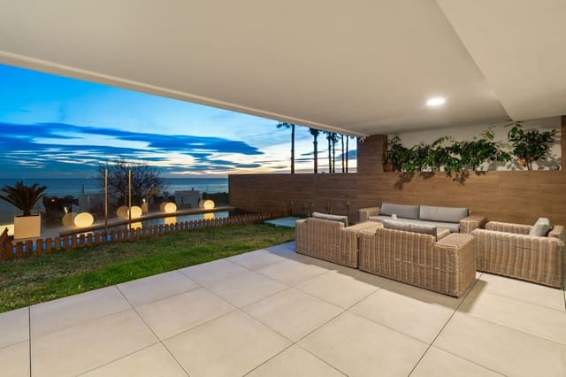 3 soveværelse Lejlighed til salg i Cabopino, Marbella med garage - € 1.150.000 (Ref: 9614537)