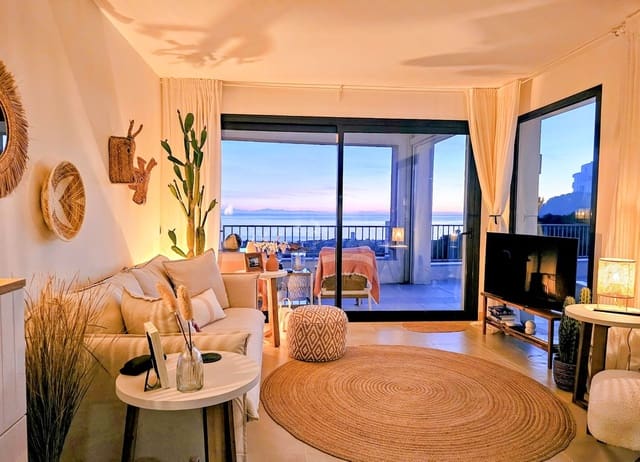 2 chambre Penthouse à vendre à Casco Antiguo, Marbella avec garage - 549 000 € (Ref: 9618805)