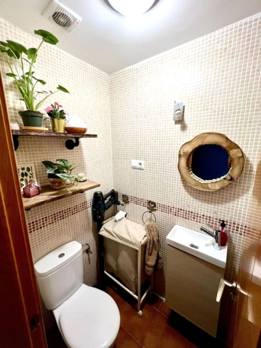 3 bedroom Apartment for sale in Malaga city with garage - € 329,000 (Ref: 9618810)