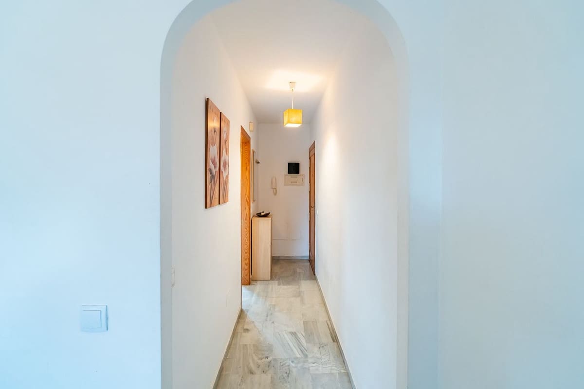 2 soverom Leilighet til salgs i Mijas - € 345 000 (Ref: 9618814)