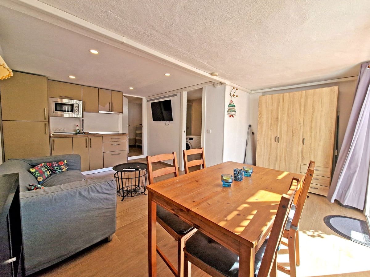 3 sovrum Hus till salu i La Reserva med garage - 370 000 € (Ref: 9620708)