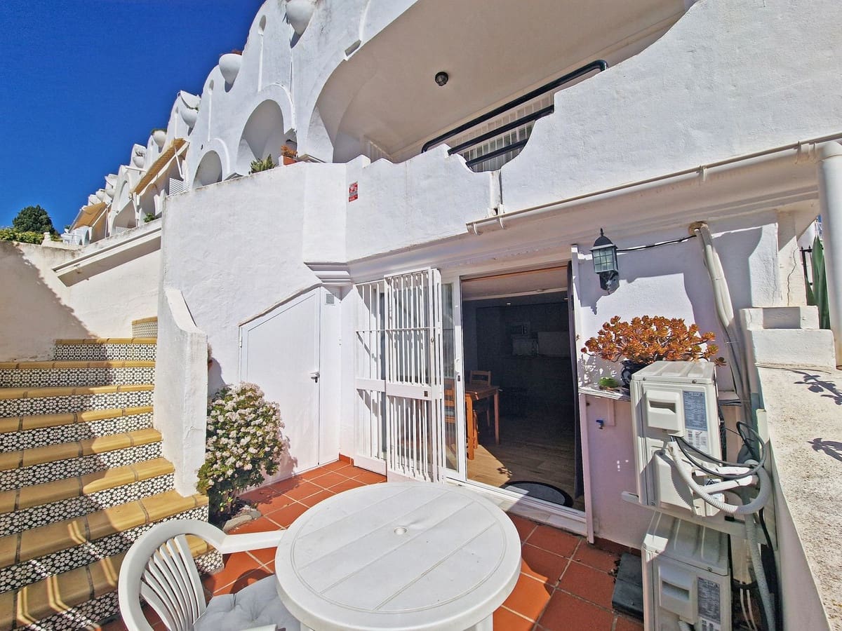 3 sovrum Hus till salu i La Reserva med garage - 370 000 € (Ref: 9620708)