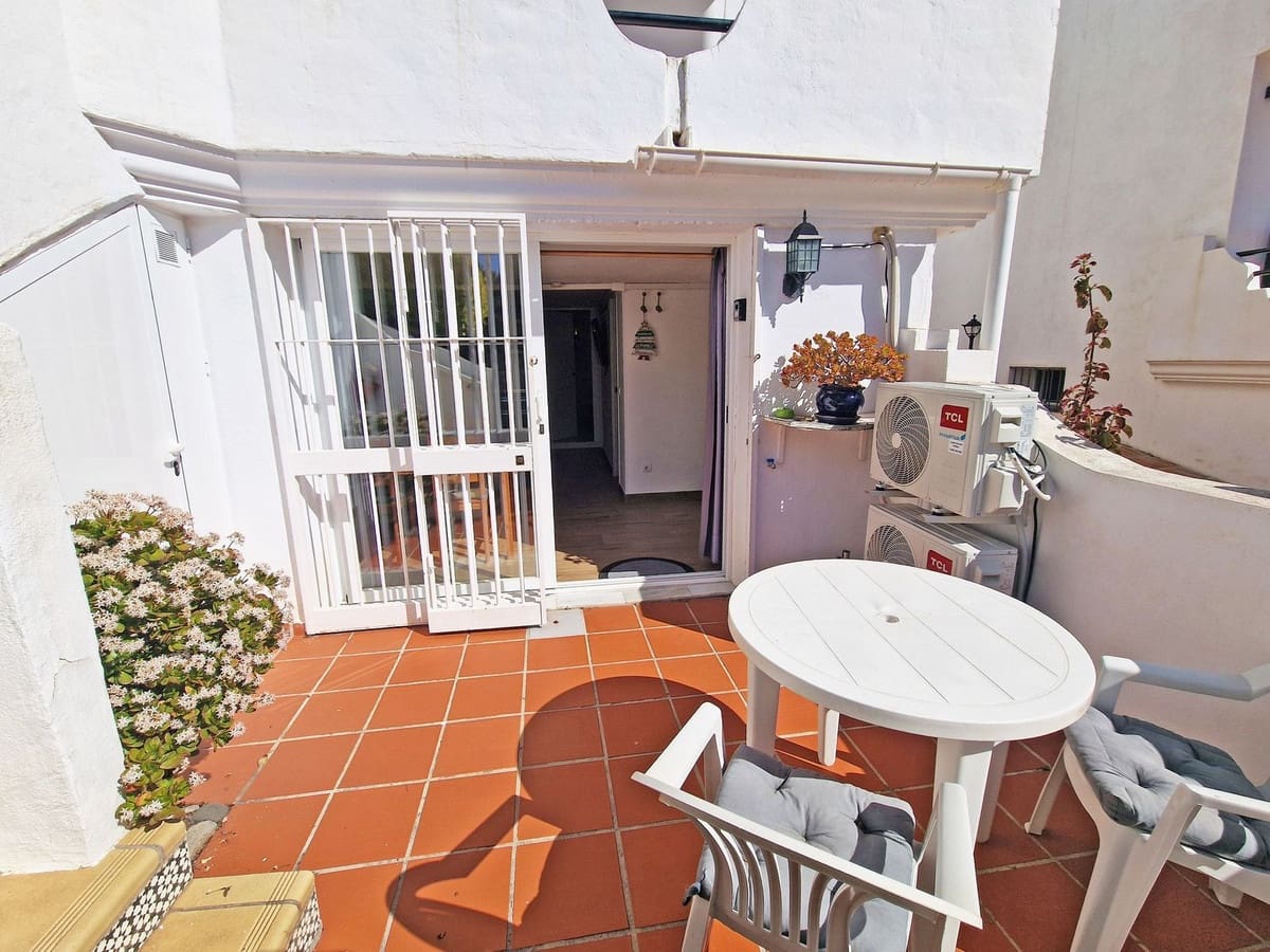 3 sovrum Hus till salu i La Reserva med garage - 370 000 € (Ref: 9620708)