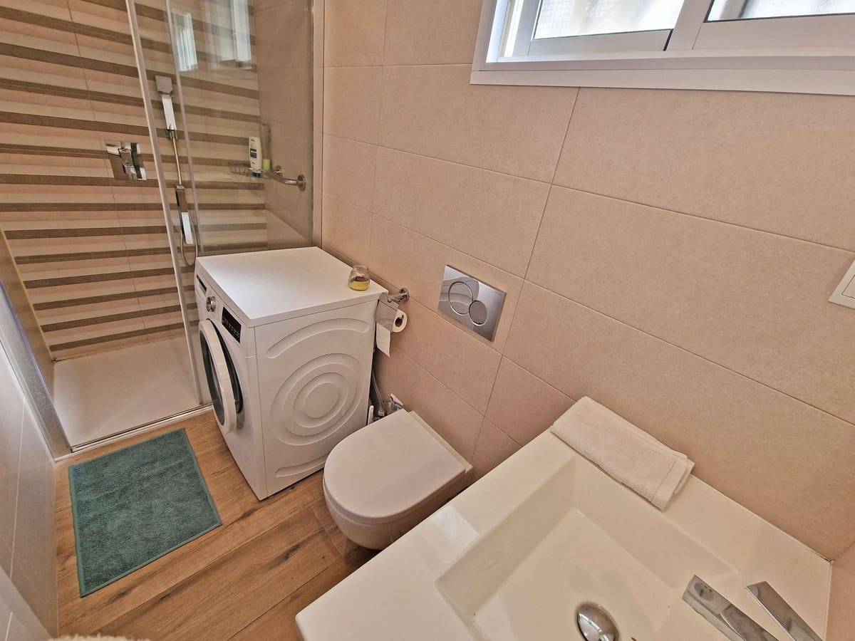 3 sovrum Hus till salu i La Reserva med garage - 370 000 € (Ref: 9620708)