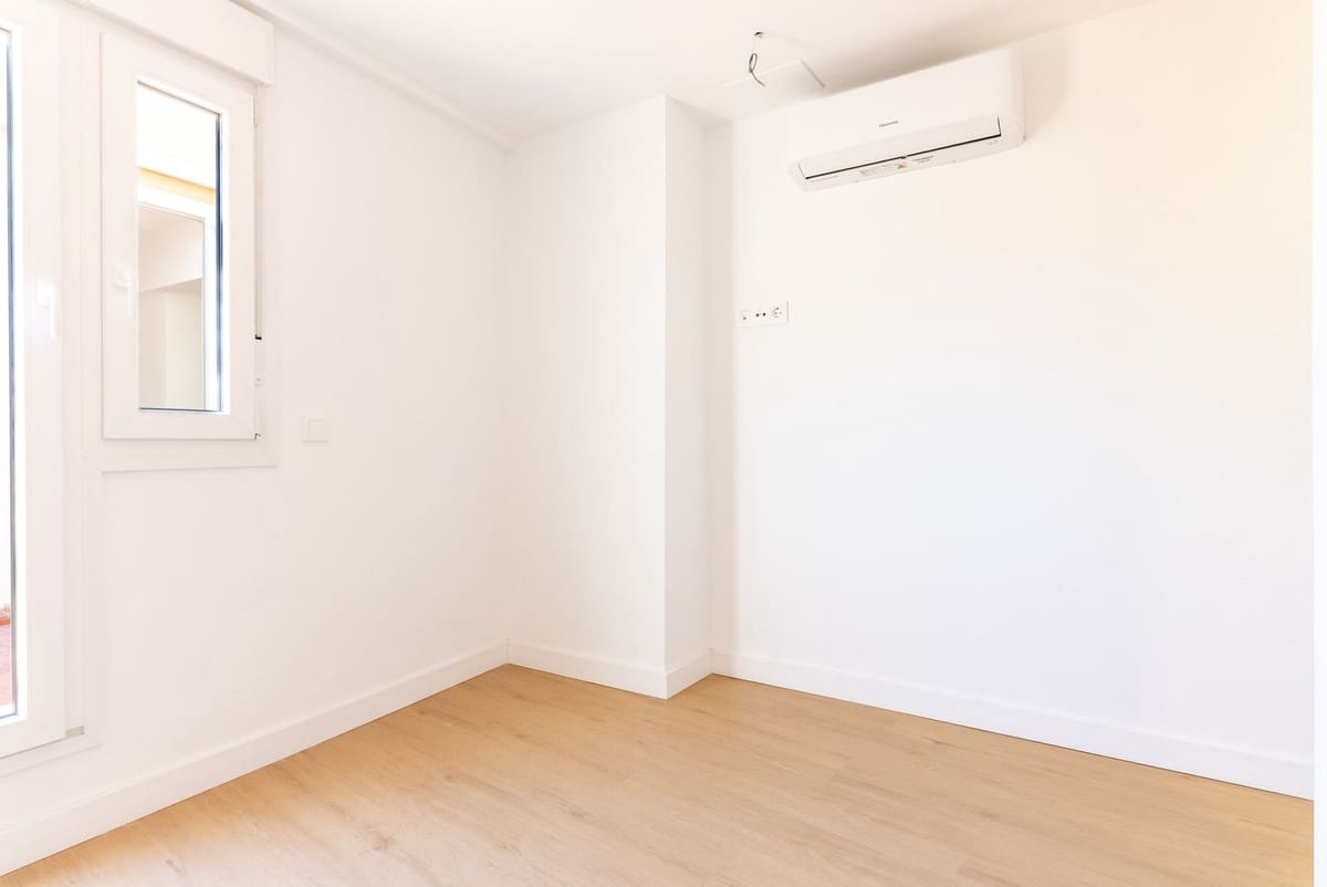 Apartamento de 2 habitaciones en Málaga ciudad en venta - 399.000 € (Ref: 9620711)