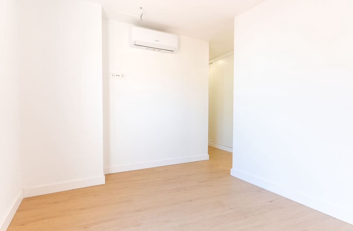 Apartamento de 2 habitaciones en Málaga ciudad en venta - 399.000 € (Ref: 9620711)