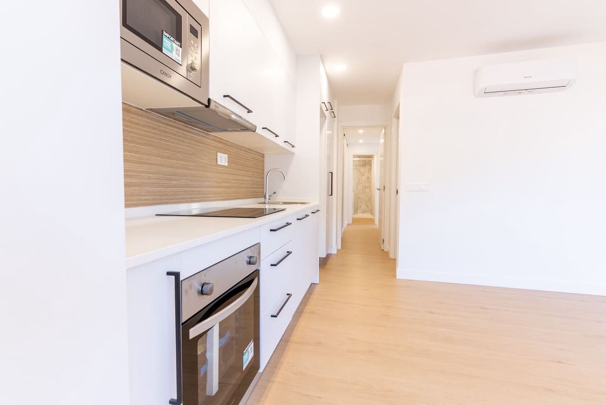 Apartamento de 2 habitaciones en Málaga ciudad en venta - 399.000 € (Ref: 9620711)