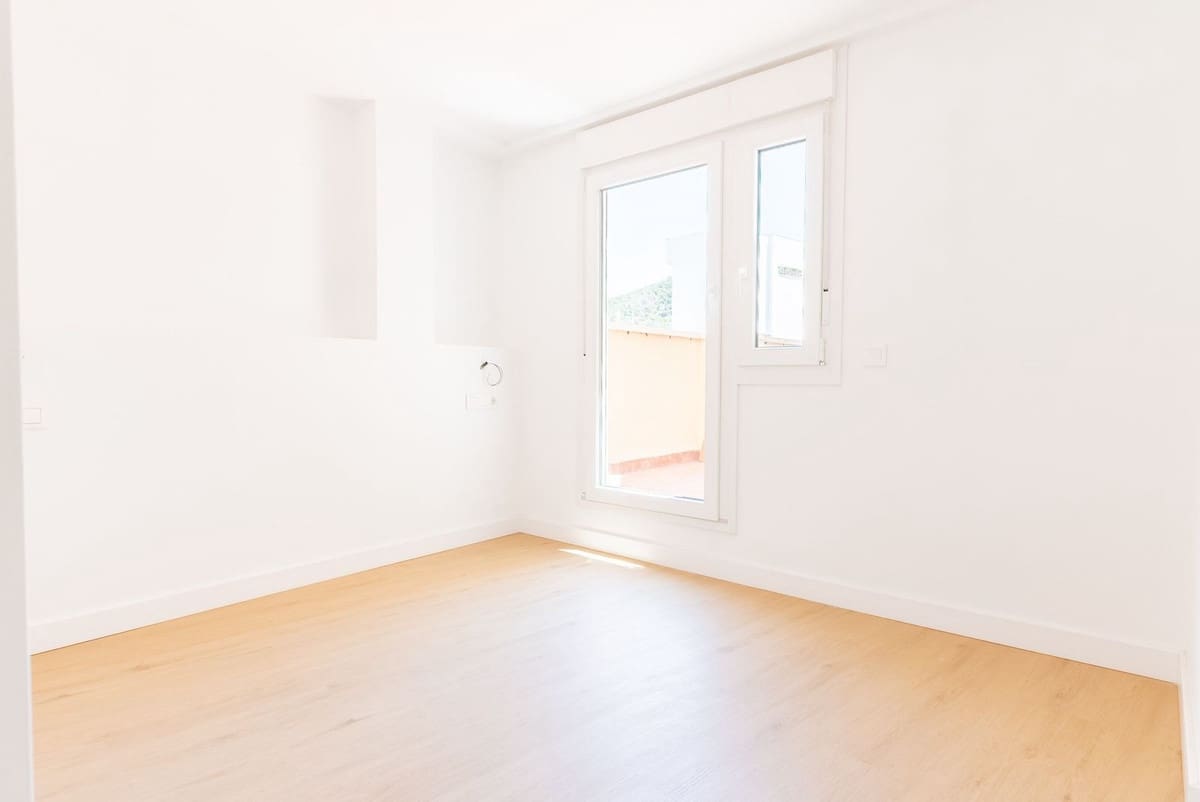 Apartamento de 2 habitaciones en Málaga ciudad en venta - 399.000 € (Ref: 9620711)