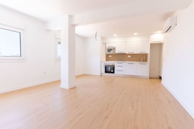 Apartamento de 2 habitaciones en La Victoria, Málaga ciudad en venta - 399.000 € (Ref: 9620711)