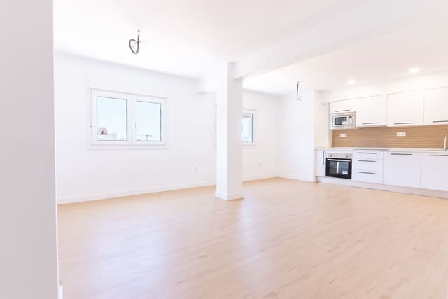 Apartamento de 2 habitaciones en La Victoria, Málaga ciudad en venta - 399.000 € (Ref: 9620711)