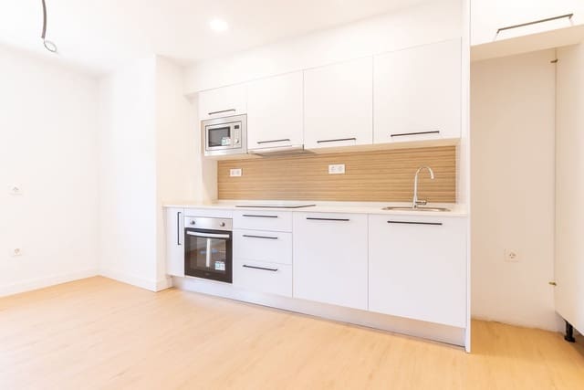 Apartamento de 2 habitaciones en La Victoria, Málaga ciudad en venta - 399.000 € (Ref: 9620711)