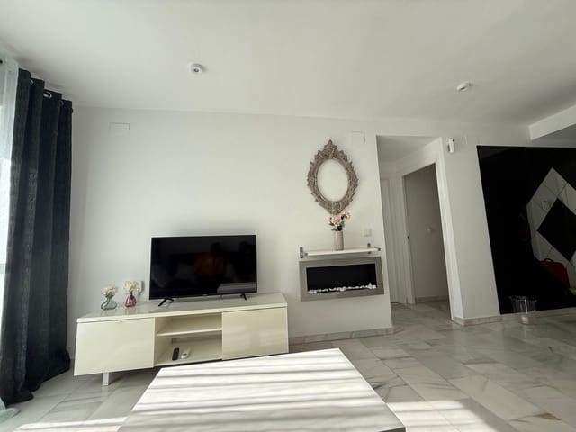 2 soveværelse Lejlighed til salg i Riviera del Sol, Mijas - € 259.000 (Ref: 9626997)