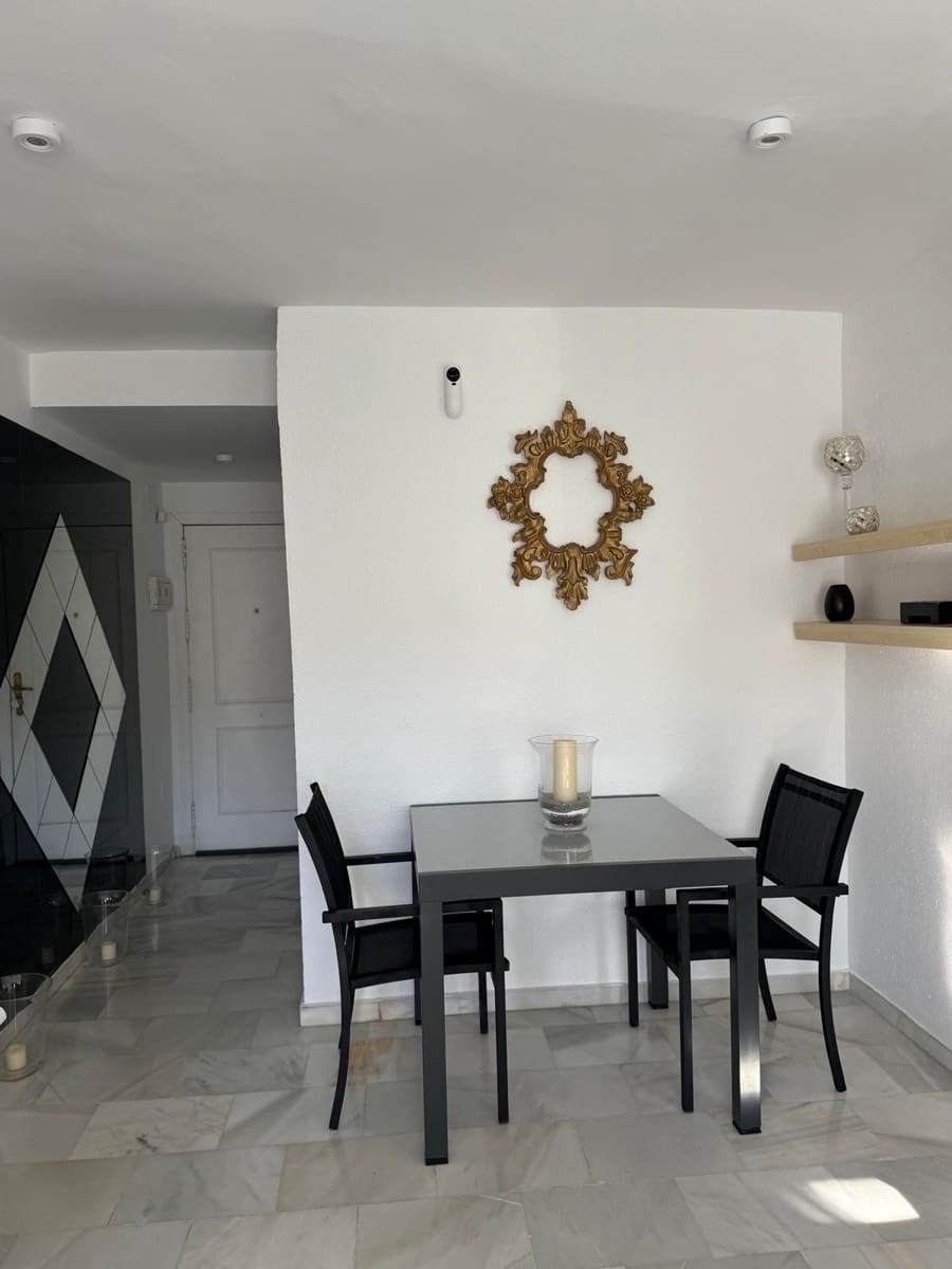 2 soveværelse Lejlighed til salg i Riviera del Sol - € 259.000 (Ref: 9626997)