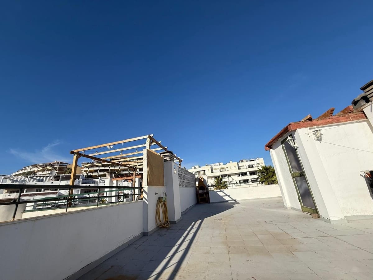 2 soveværelse Lejlighed til salg i Riviera del Sol - € 259.000 (Ref: 9626997)