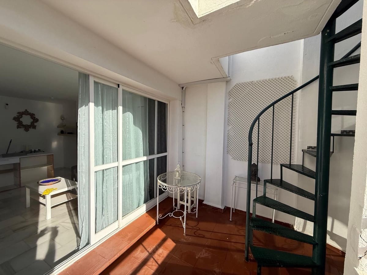 2 soveværelse Lejlighed til salg i Riviera del Sol - € 259.000 (Ref: 9626997)