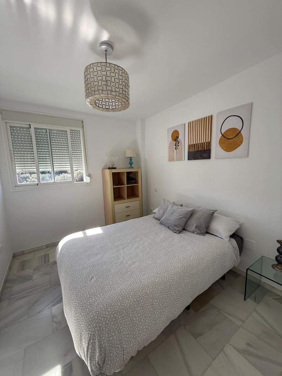 2 soveværelse Lejlighed til salg i Riviera del Sol - € 259.000 (Ref: 9626997)