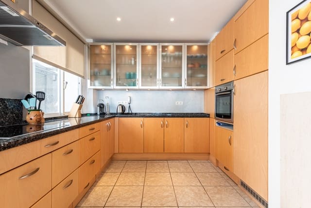 1 makuuhuone Huoneisto myytävänä paikassa Calahonda, Mijas - 295 000 € (Ref: 9626998)