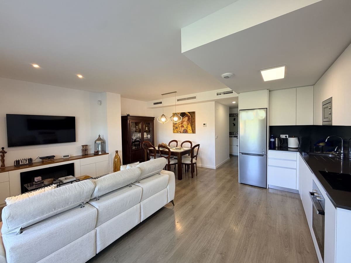 3 soverom Leilighet til salgs i Estepona med garasje - € 539 000 (Ref: 9626999)