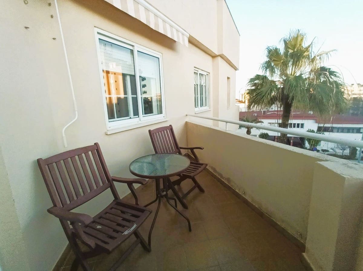 2 sovrum Takvåning till salu i Torremolinos med garage - 554 000 € (Ref: 9627000)