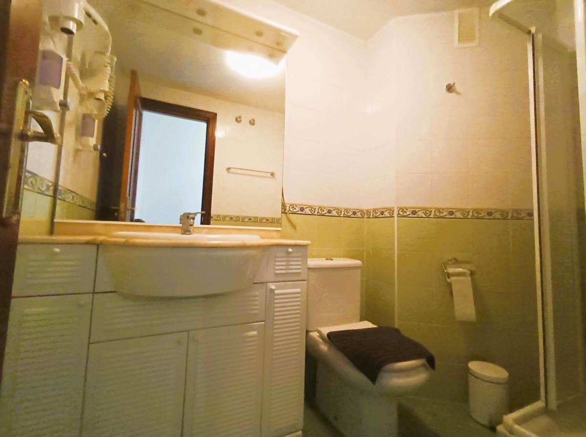 2 sovrum Takvåning till salu i Torremolinos med garage - 554 000 € (Ref: 9627000)