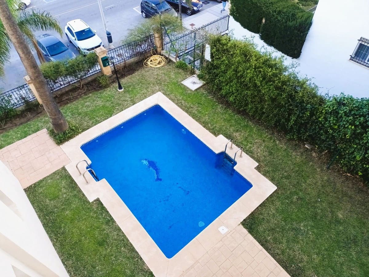 2 sovrum Takvåning till salu i Torremolinos med garage - 554 000 € (Ref: 9627000)